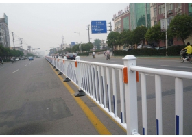 哈尔滨市市政道路护栏工程